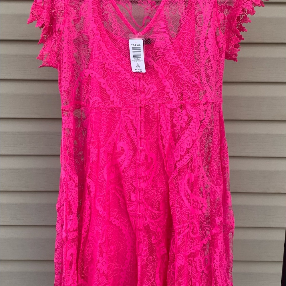 *Brand New With Tags** Torrid Size 1 Lace Skater Dress
